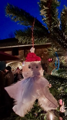 Weihnachtsbaumschmücken 2025 00015